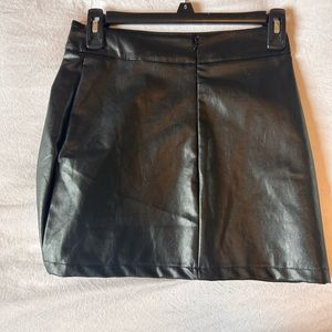 Leather skirt